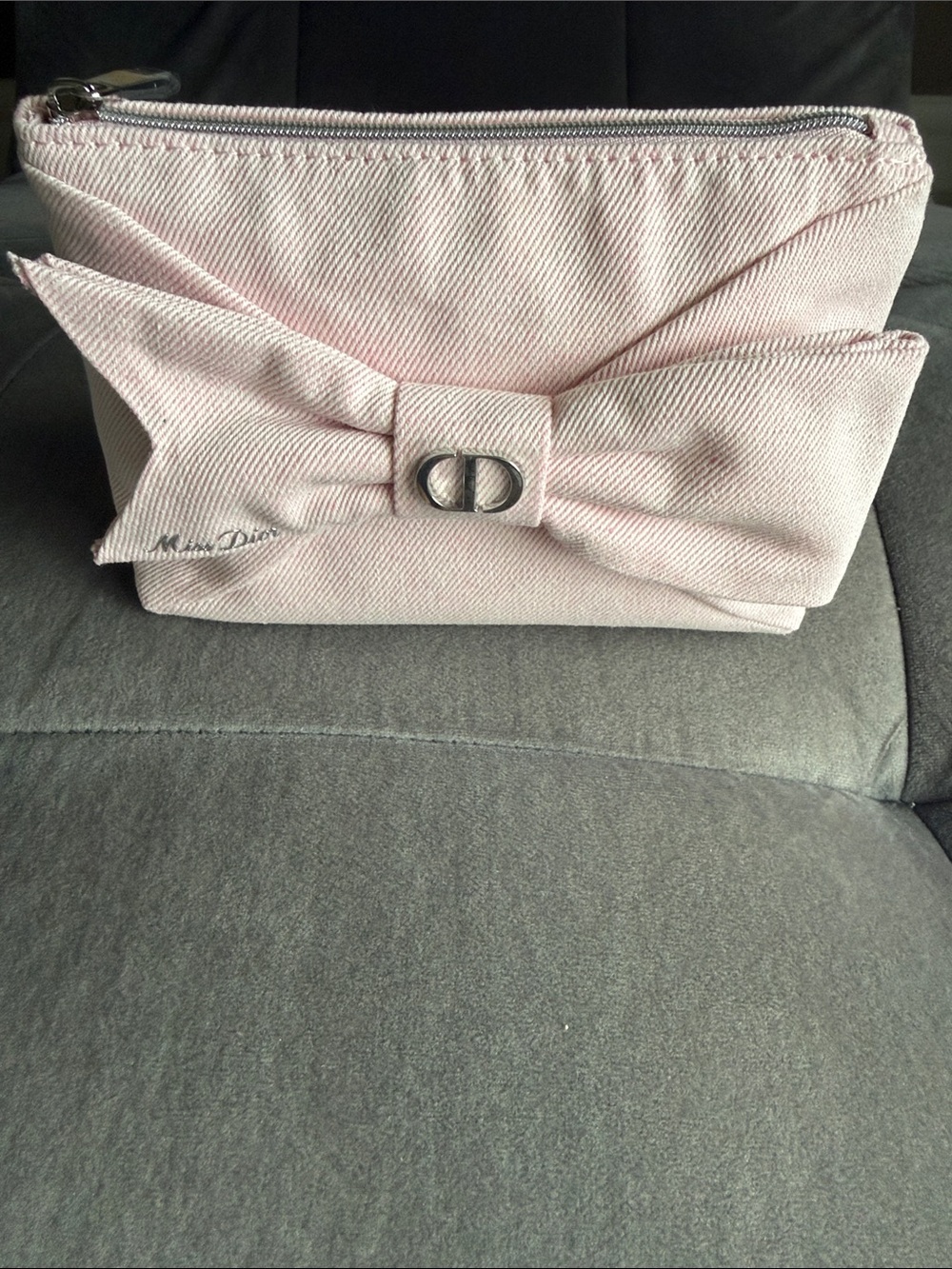 🆕 Dior - Miss Dior Light Pink Bow Zip Pouch with CD Logo Pouch